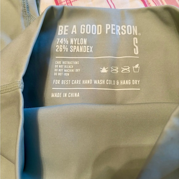 NWT Be A Good Person Core Leggings in Quiet Green Size S - Picture 3 of 3